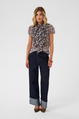 LiljaSZ Crinkle SS Shirt