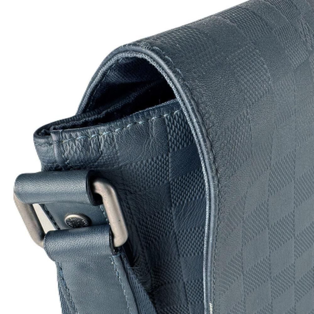 Louis Vuitton District