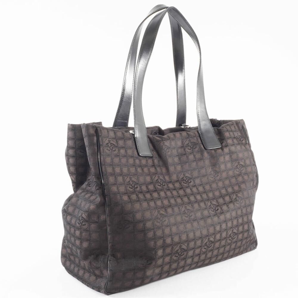 Chanel Travel Line