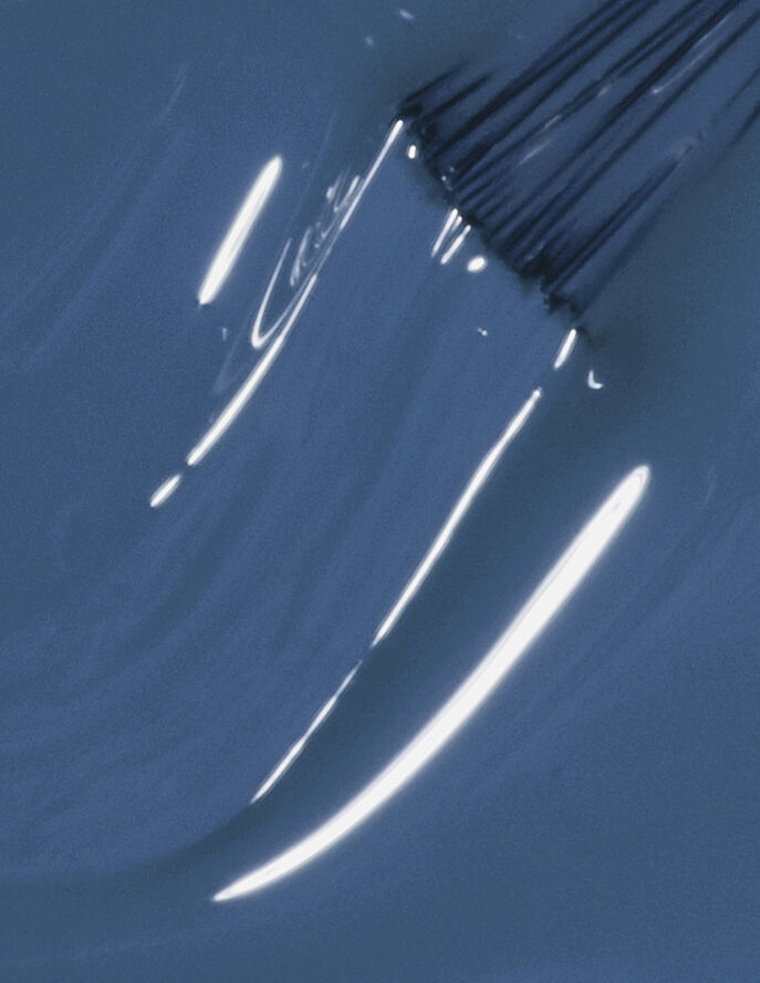 IS - SUZI TAKES A SOUND BATH