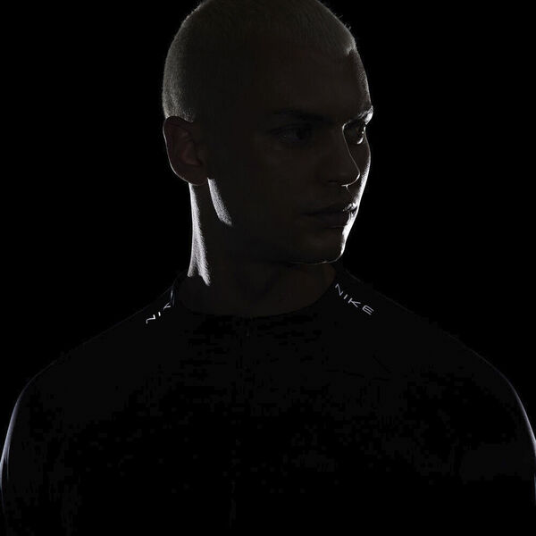 Therma Fit Strike Winter Warrior Drill Traeningstroje