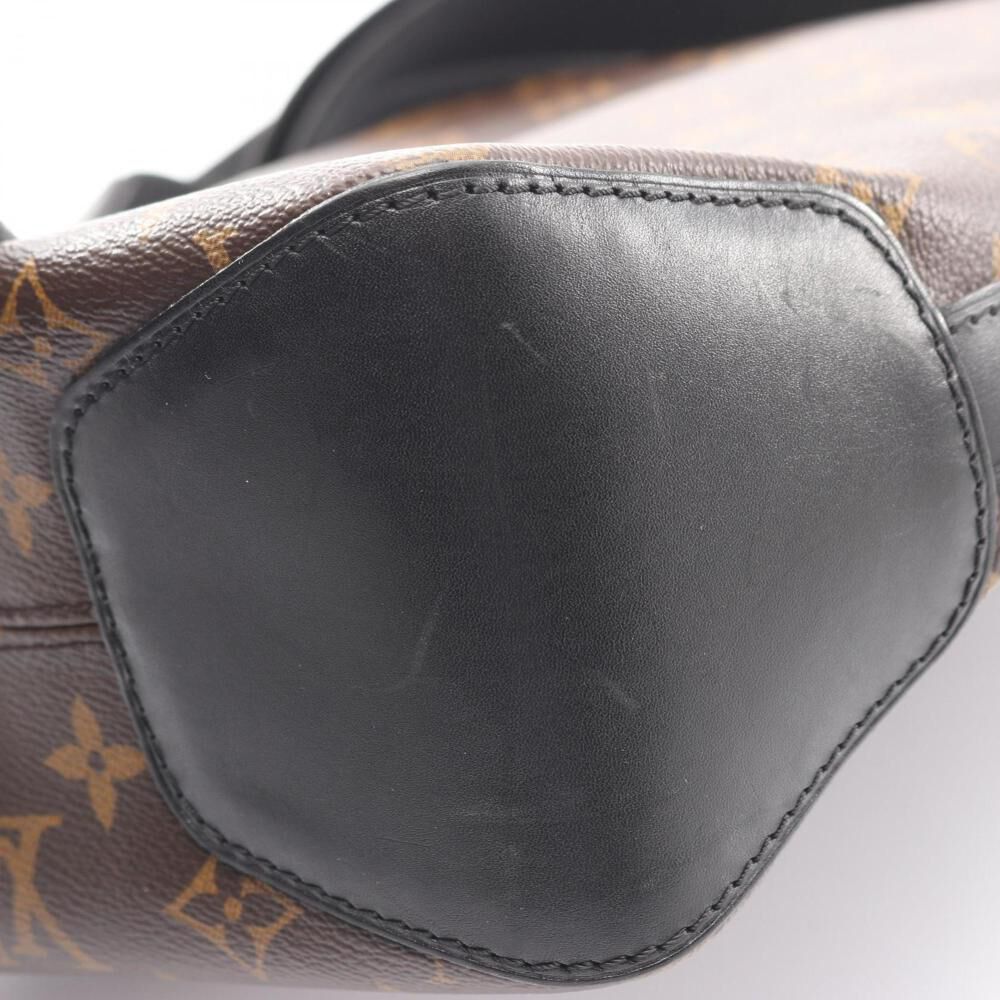 Louis Vuitton Crossbody Bag