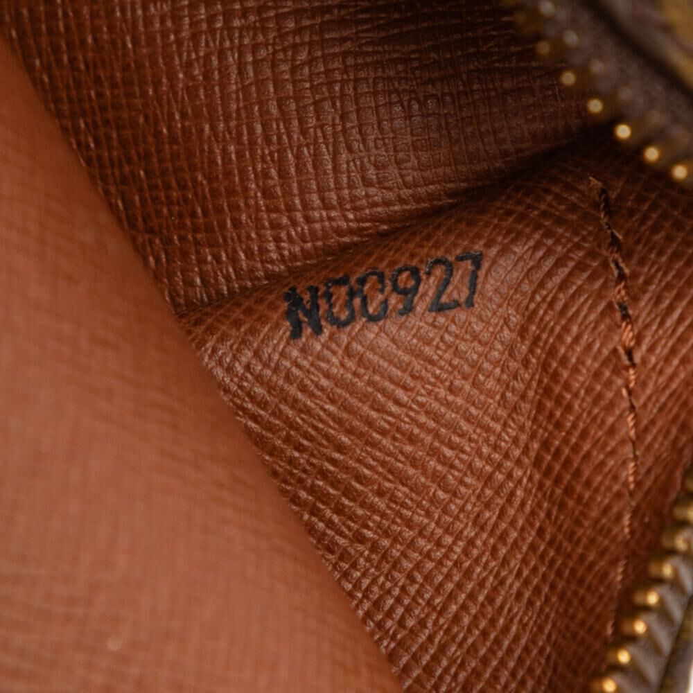 Louis Vuitton Papillon