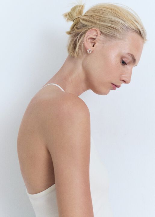 Open-back cotton top