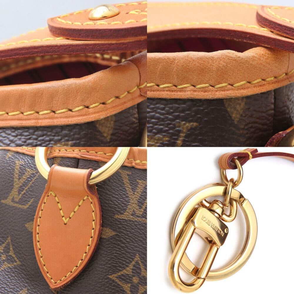 Louis Vuitton Shoulder Bags