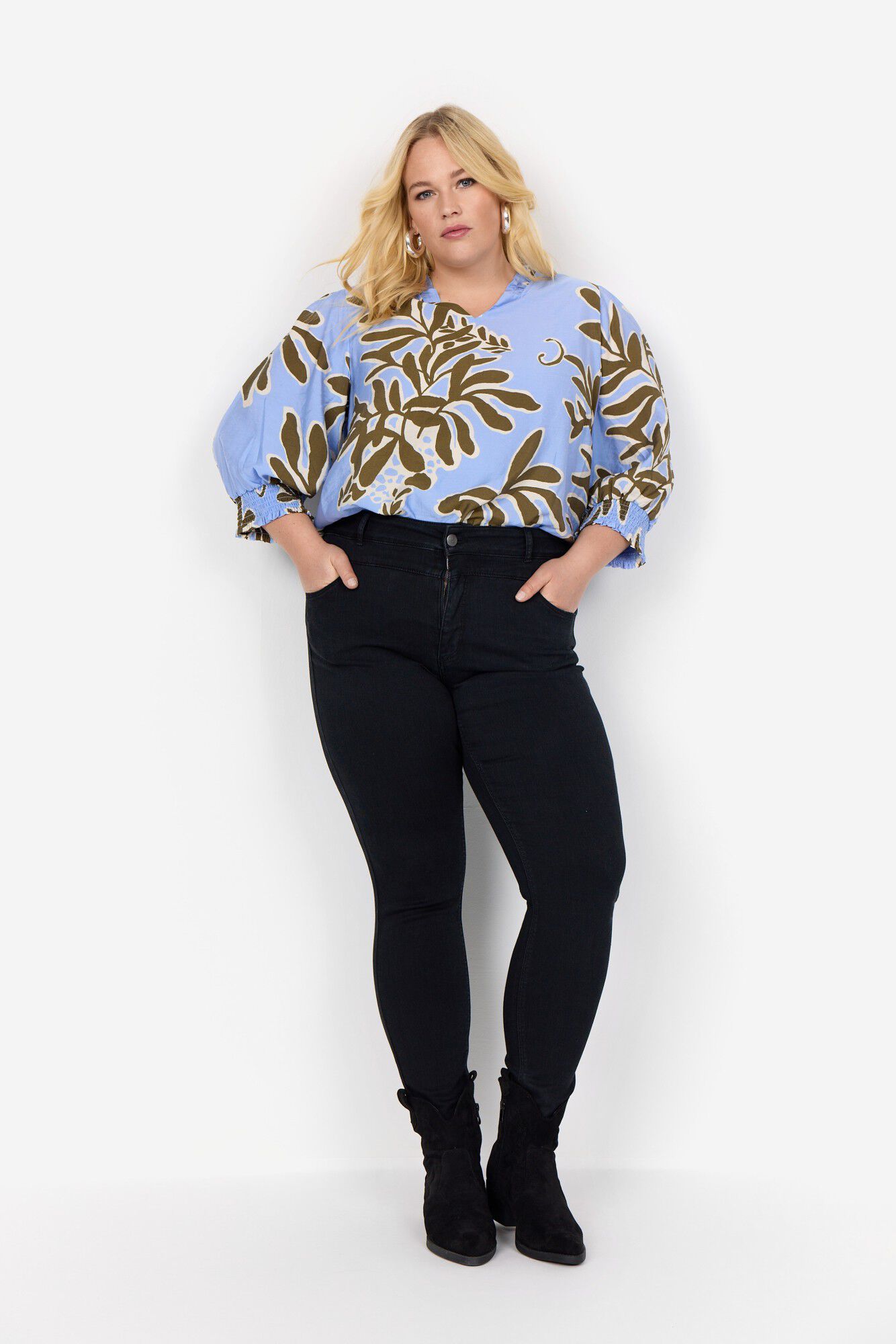 Curvy WA-LINNEA 2 Bluse Lysebl&aring;