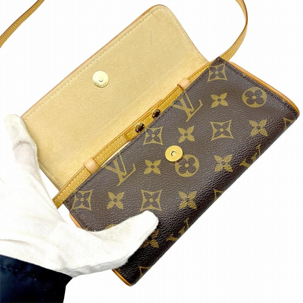 Louis Vuitton Twin Pochette