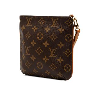 Louis Vuitton Clutch