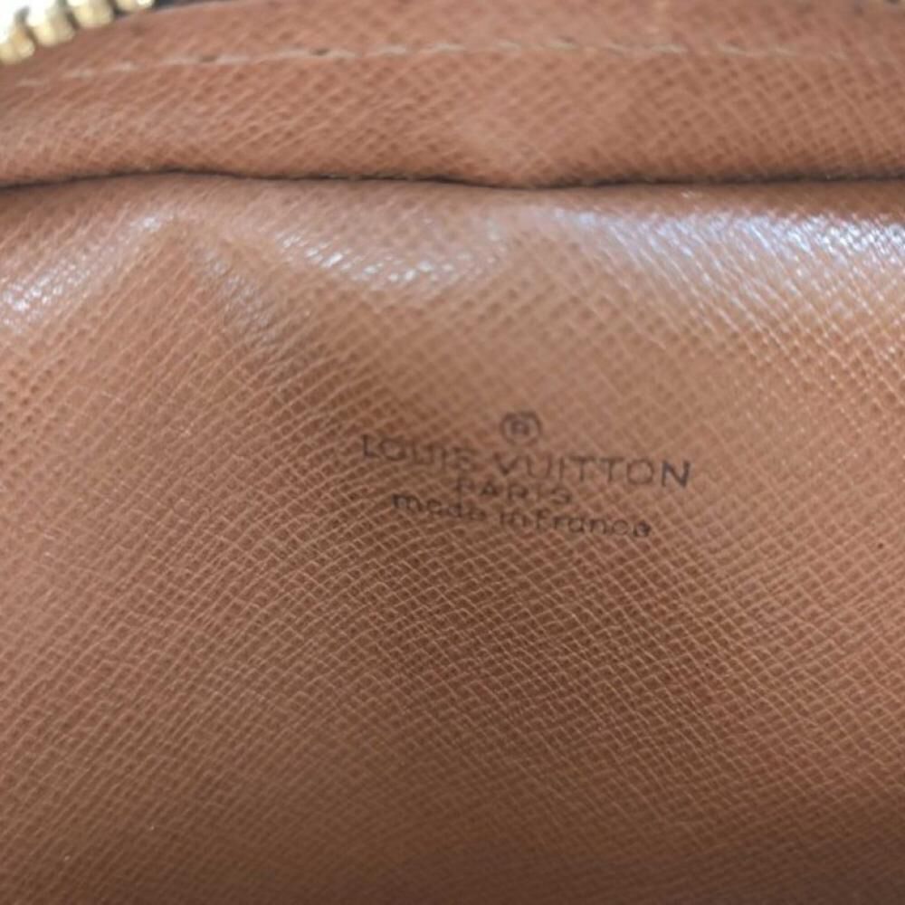 Louis Vuitton Shoulder Bags