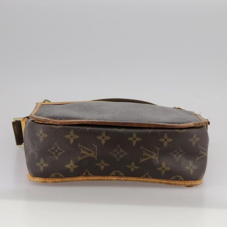 Louis Vuitton Bosphore