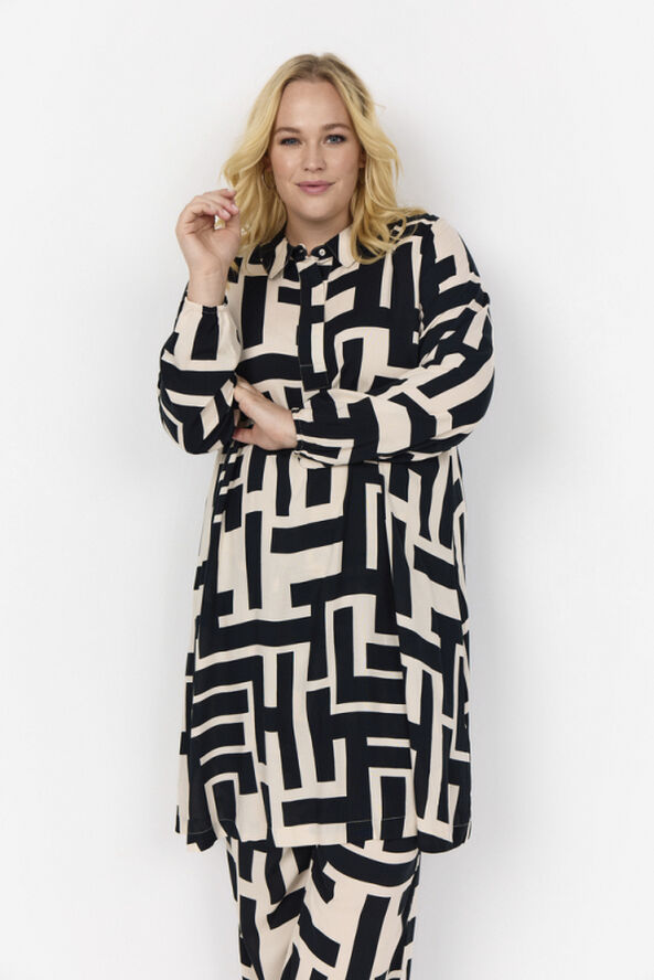 Curvy WA-ALVA 3 Kjole Sort