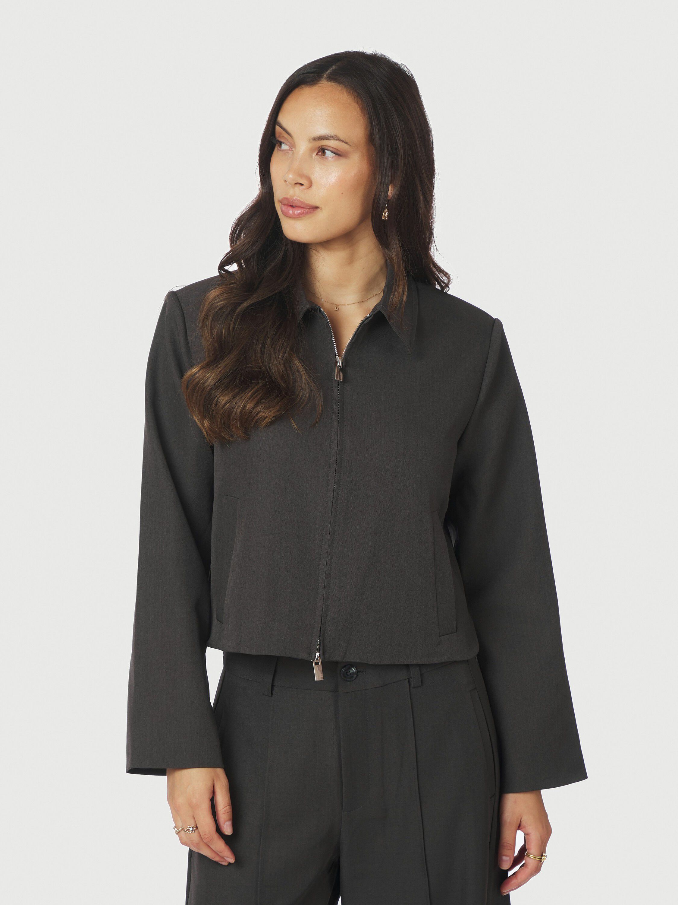 Vianney Structure Jacket