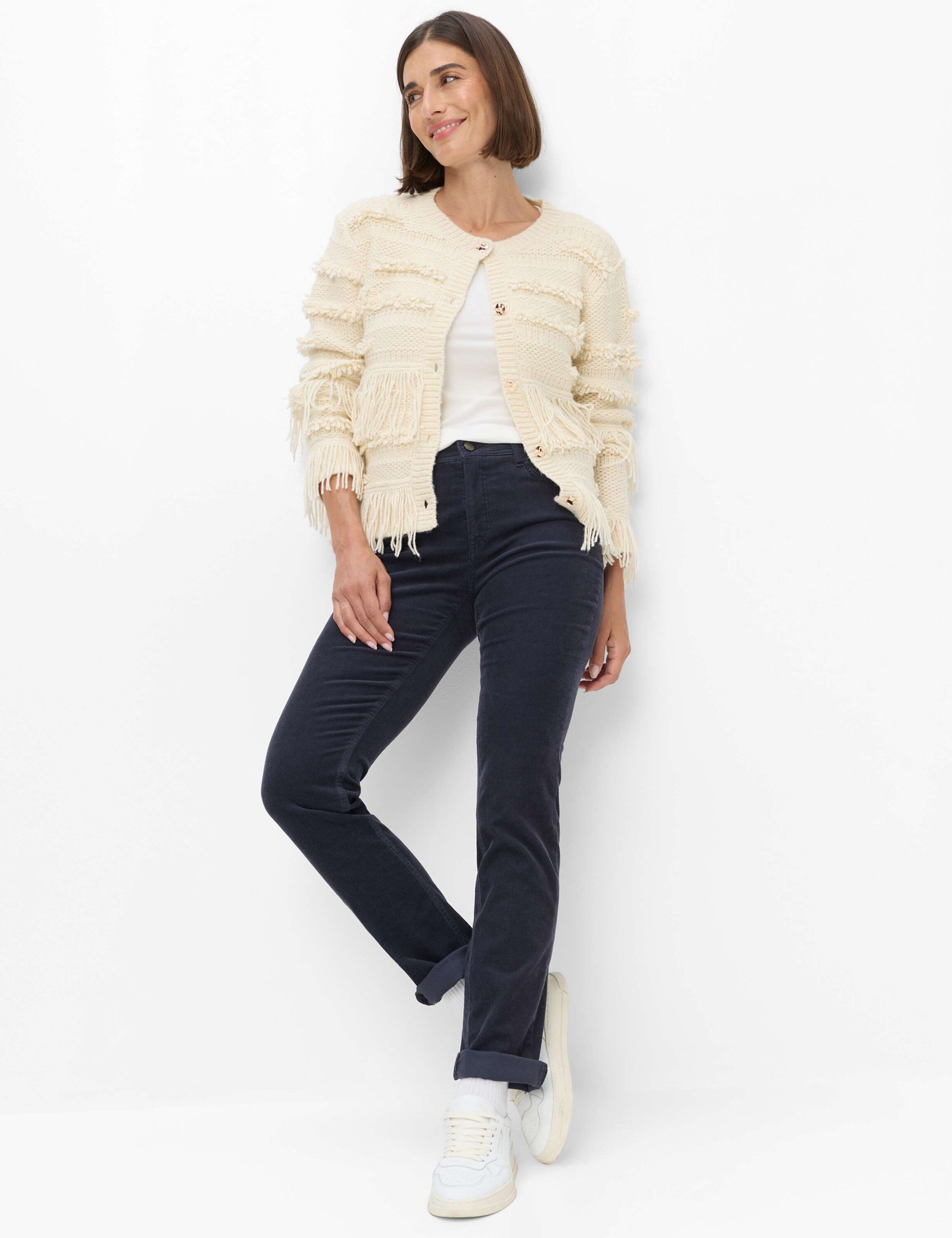 STYLE. CAROLA
