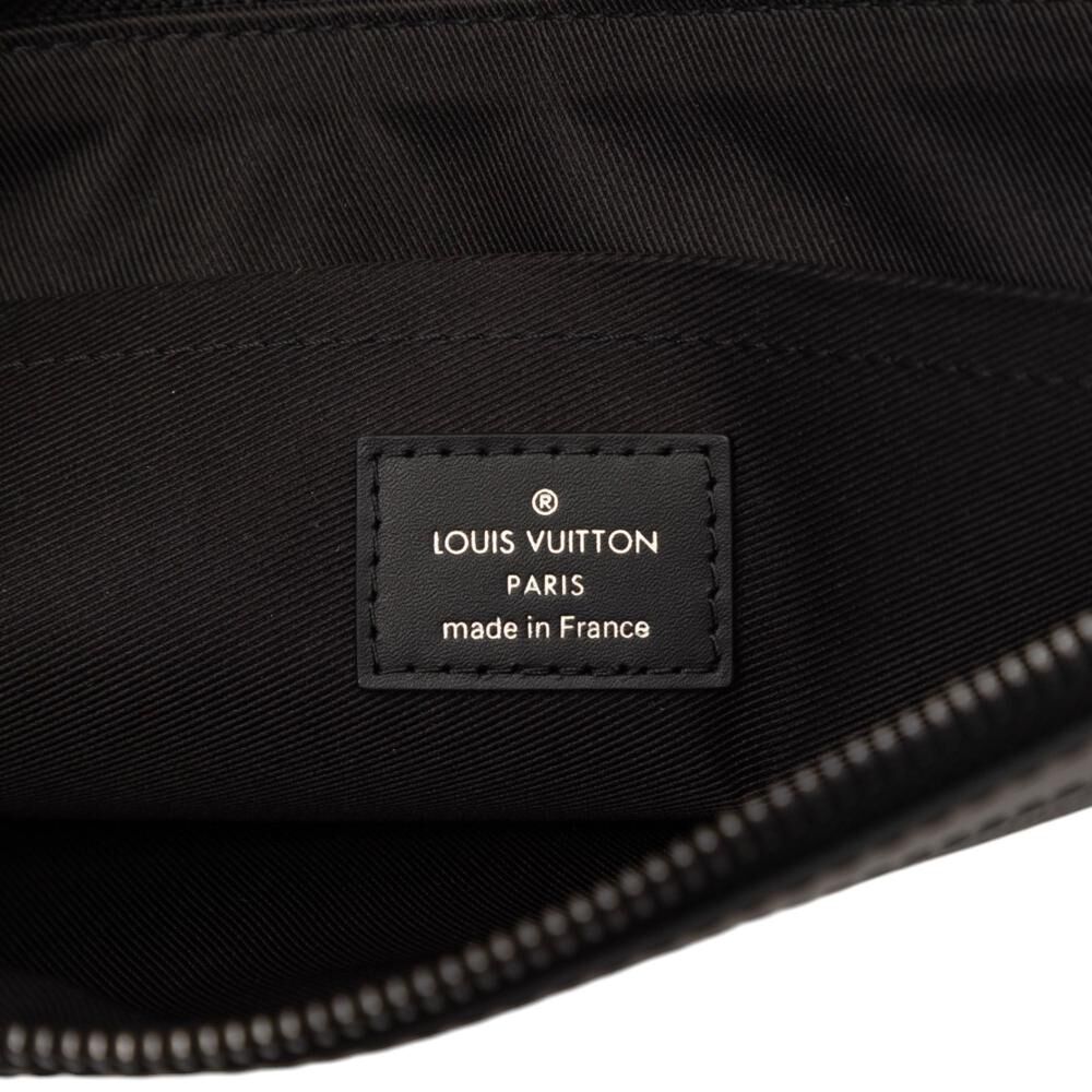 Louis Vuitton Clutch