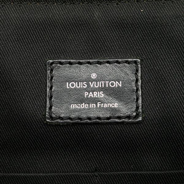 Louis Vuitton Messenger