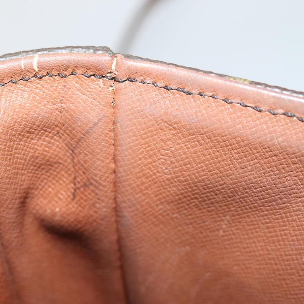 Louis Vuitton Chantilly