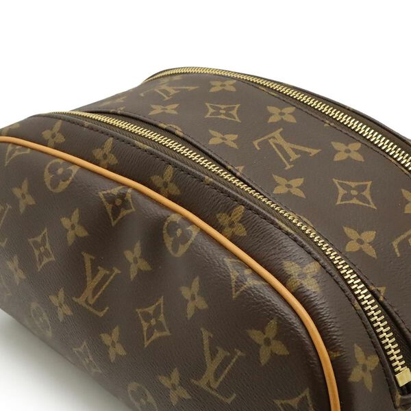 Louis Vuitton Pouch