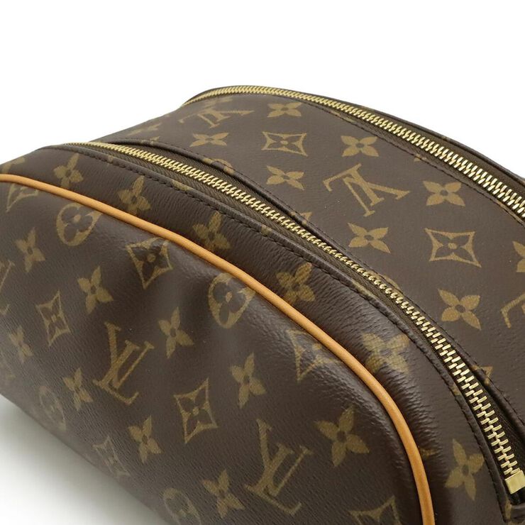 Louis Vuitton Pouch