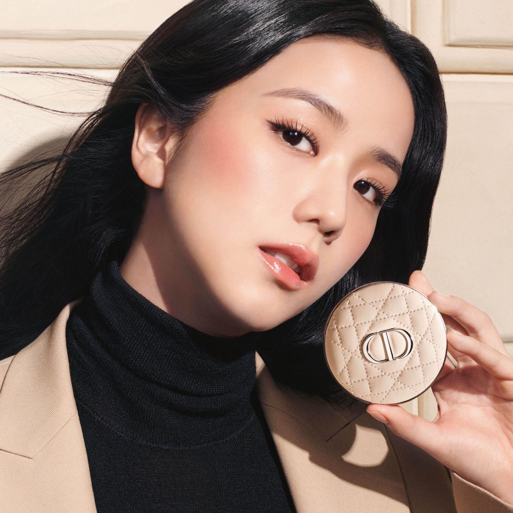 Dior Forever Nude Radiant Filter Blurring Setting Powder