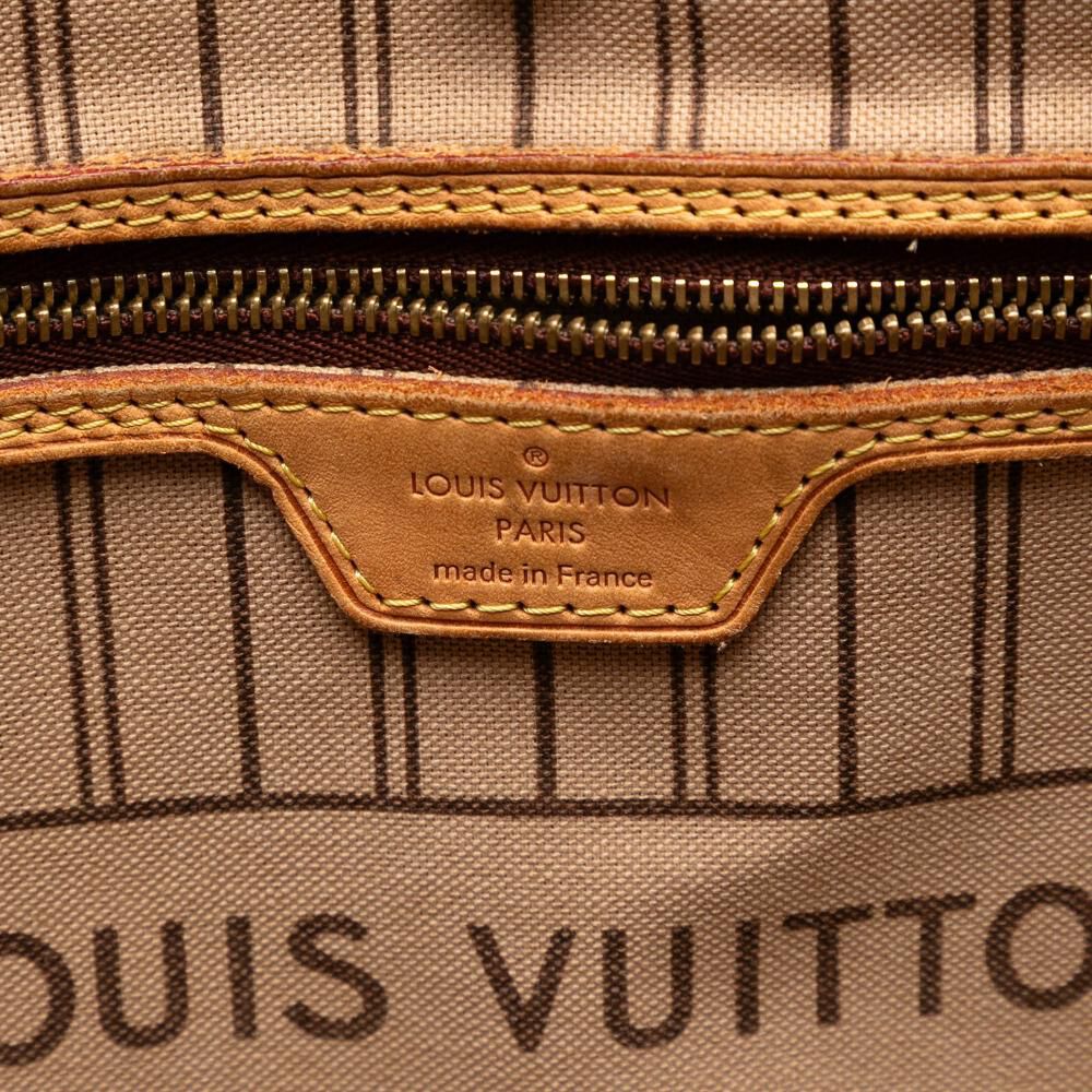 Louis Vuitton Neverfull
