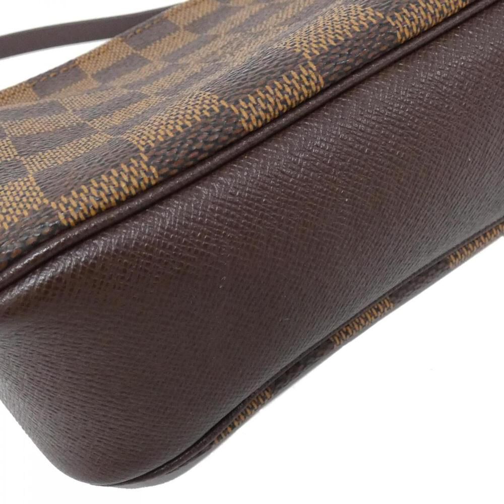 Louis Vuitton Trousse Makeup