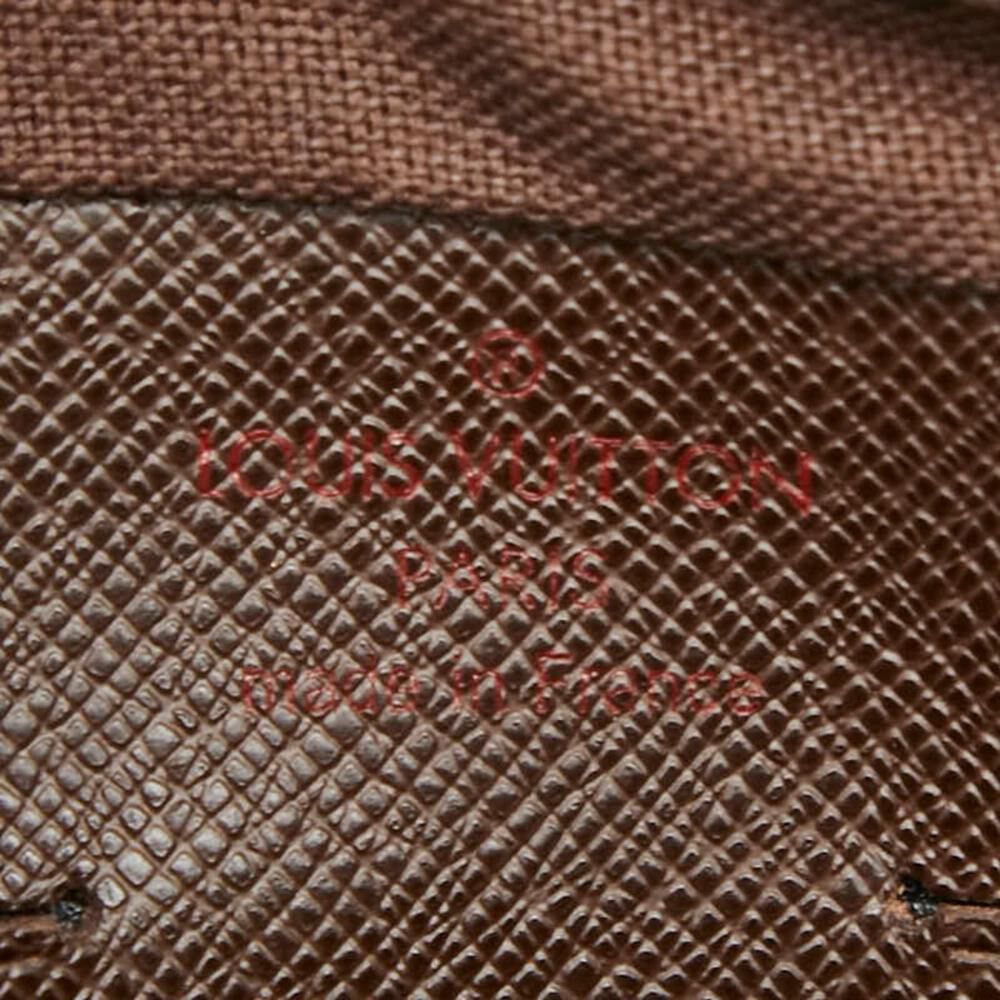 Louis Vuitton Clutch