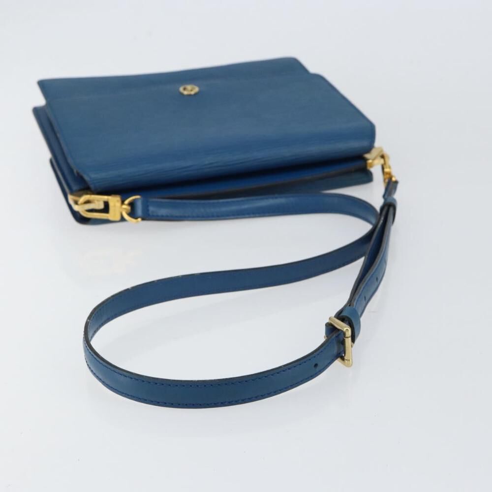Louis Vuitton Shoulder Bags