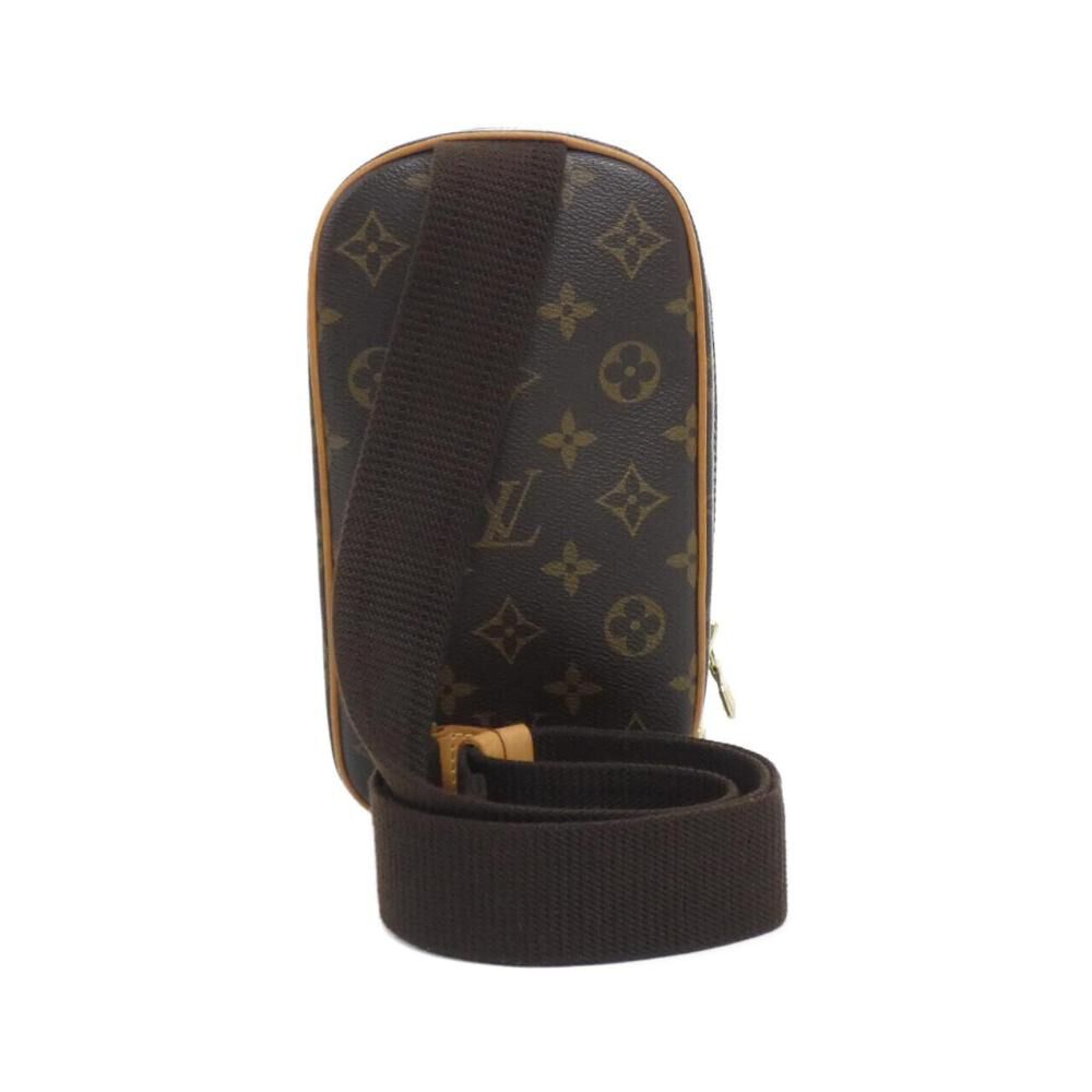 Louis Vuitton Shoulder Bags