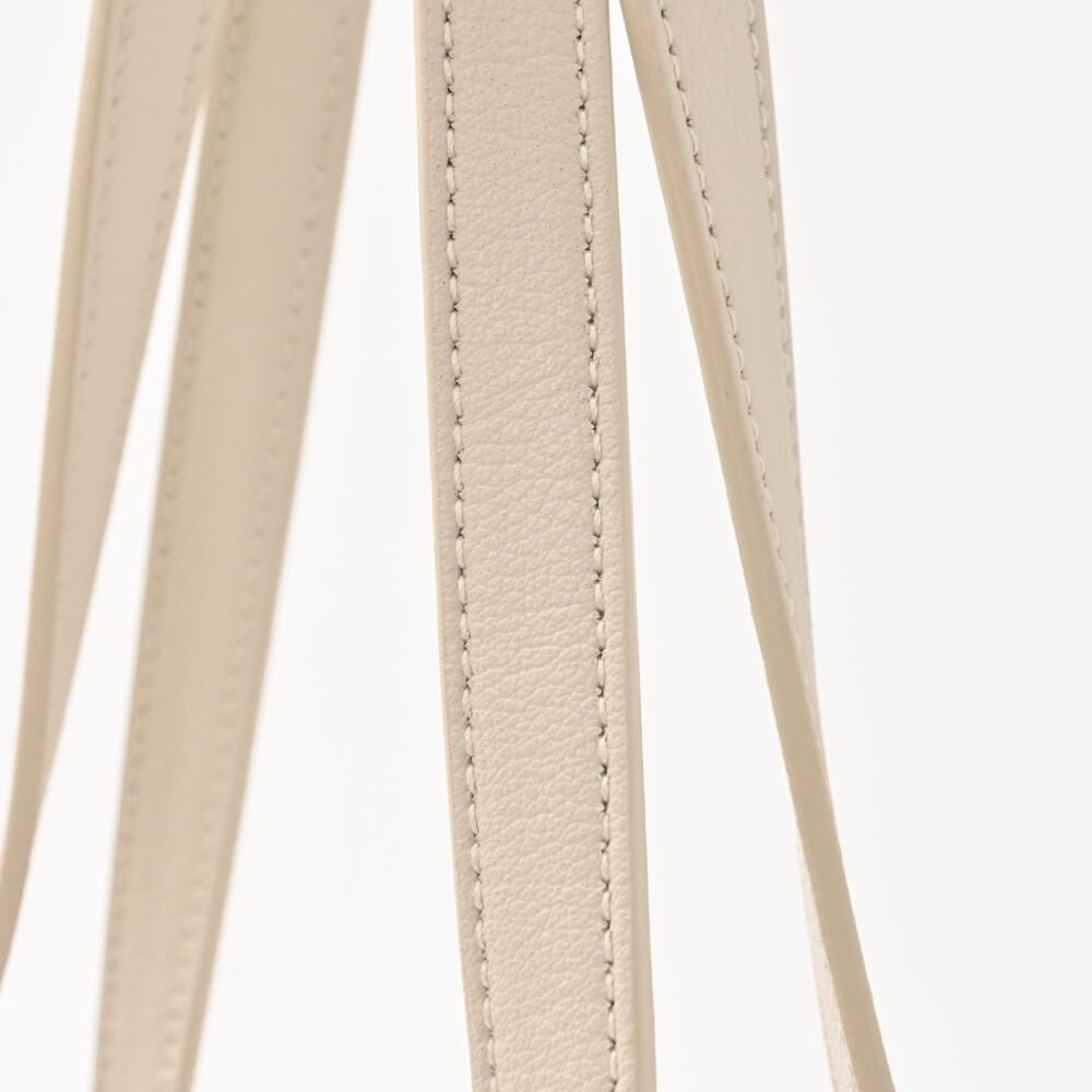 Yves Saint Laurent Tote