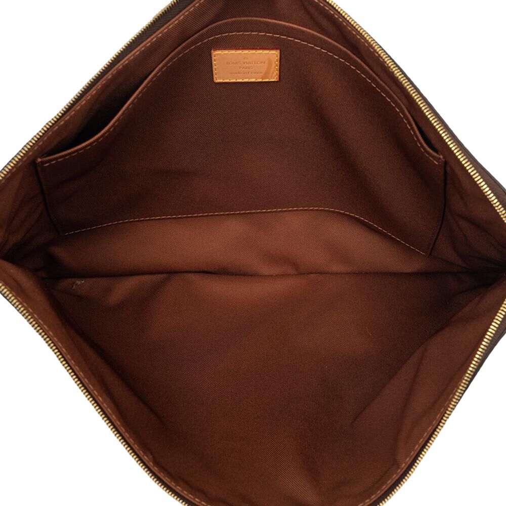 Louis Vuitton Clutch
