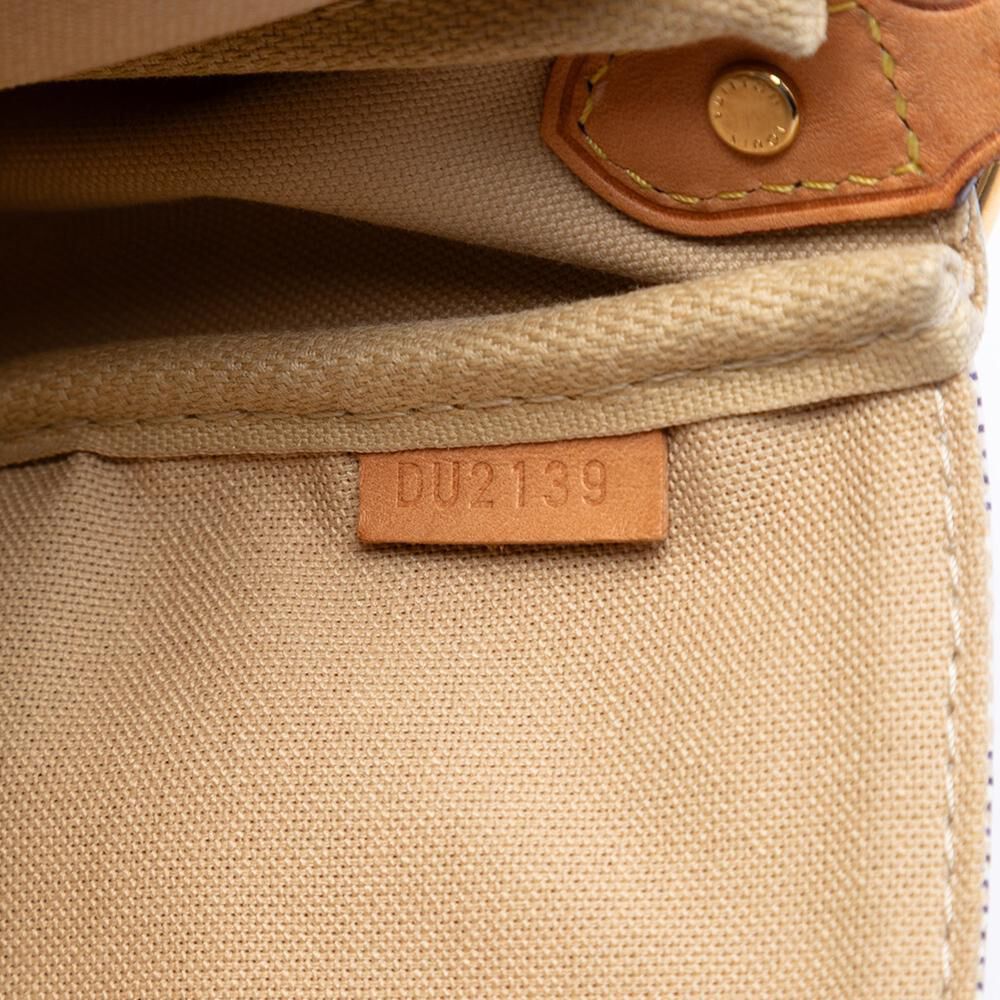 Louis Vuitton Favorite