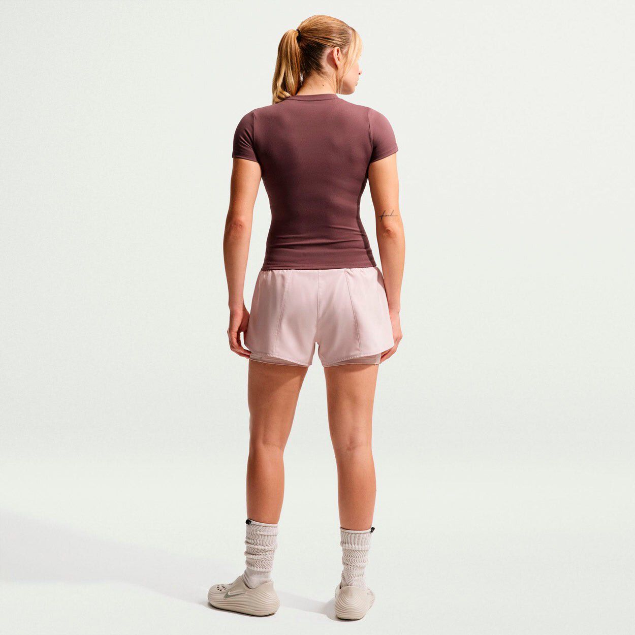 One Tr&aelig;nings T-shirt