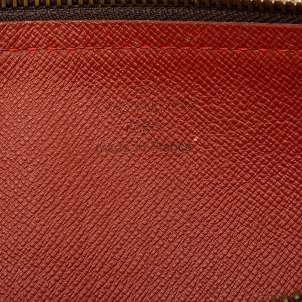Louis Vuitton Papillon