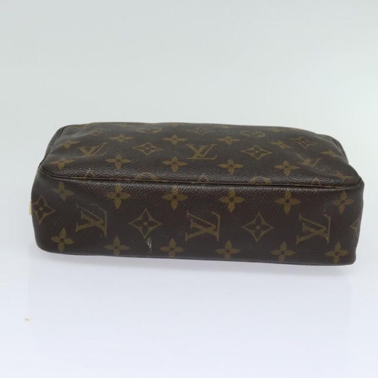 Louis Vuitton Trousse Toilette