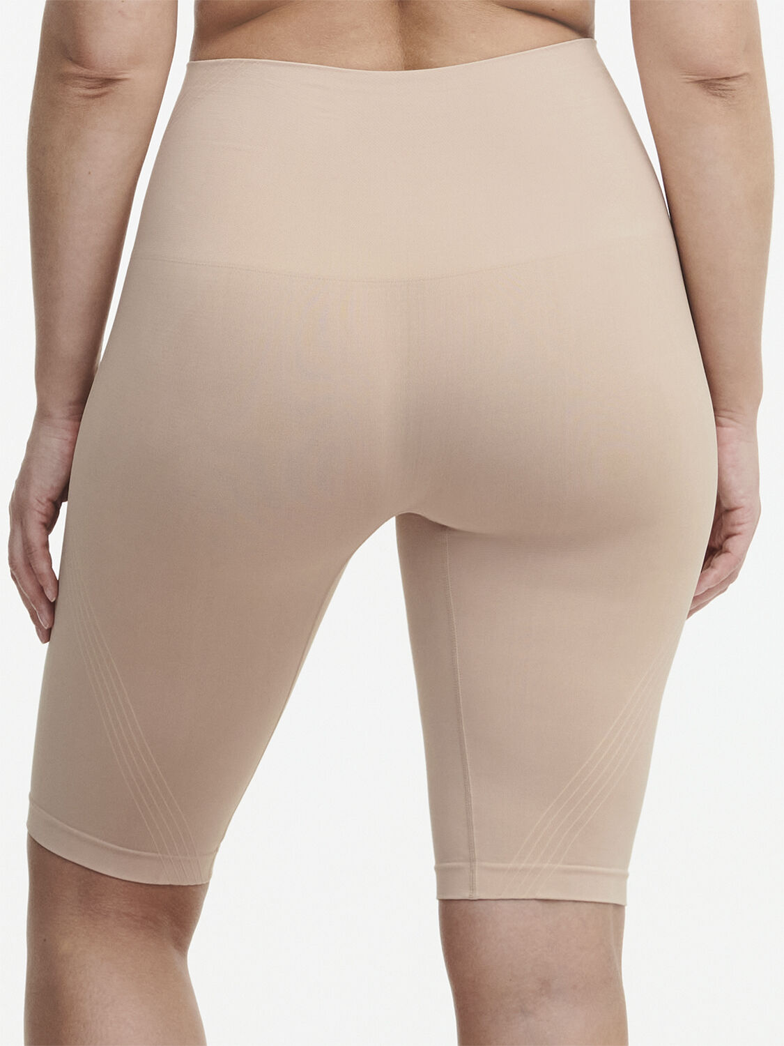 Smooth Comfort Sculpting long shorts