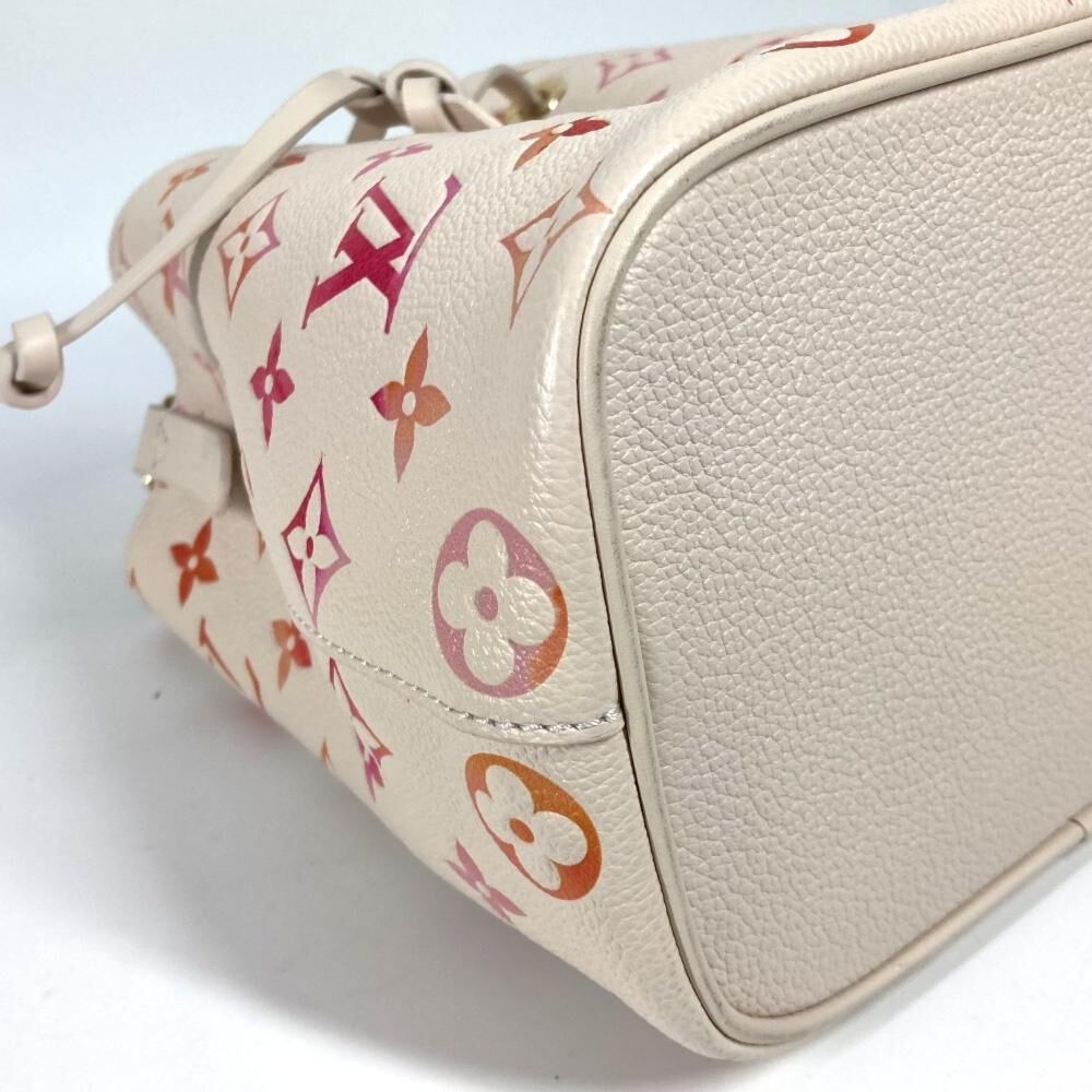 Louis Vuitton Neoneo