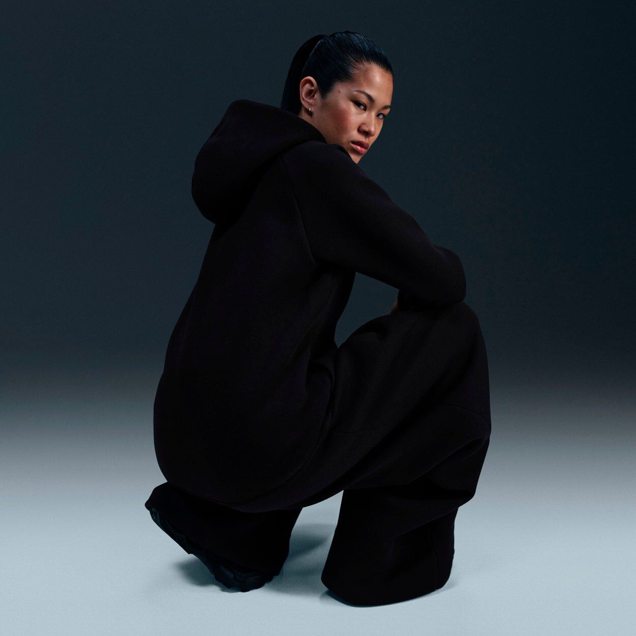 Tech Fleece H&aelig;ttetr&oslash;je