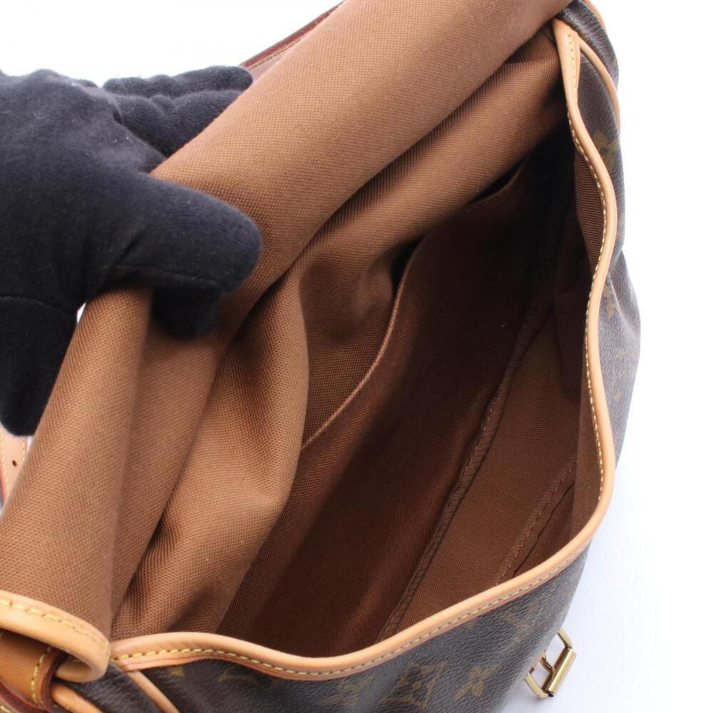 Louis Vuitton Saumur