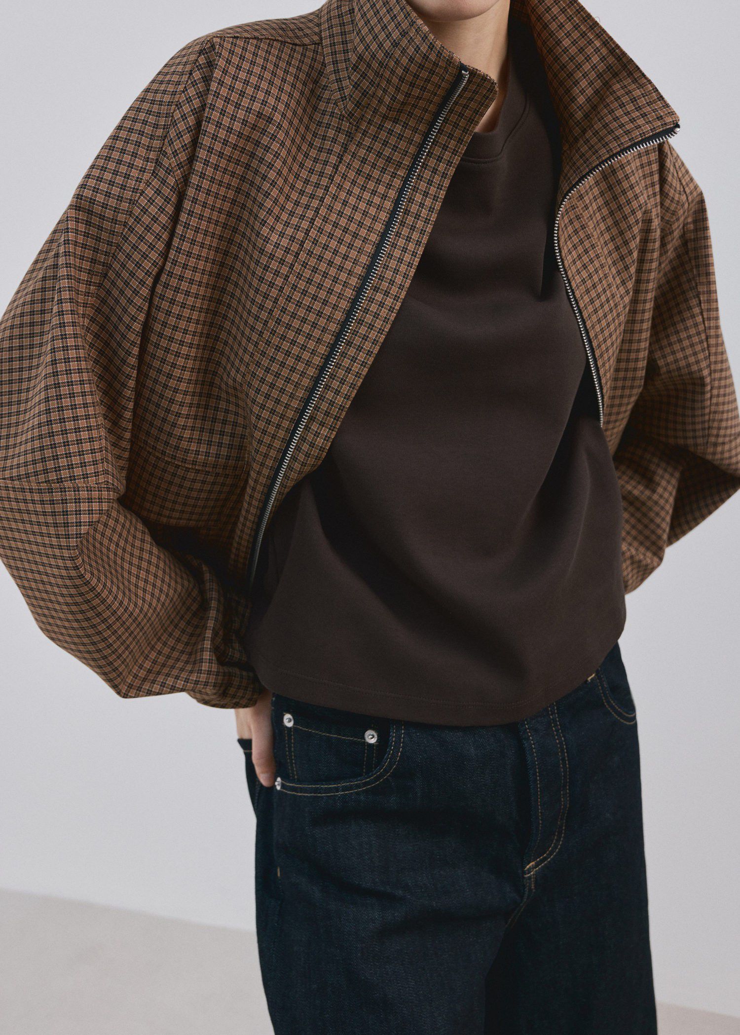 Short-sleeved cotton t-shirt