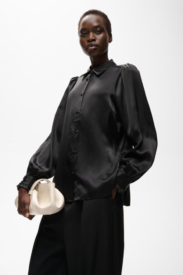DavilaIW Premium Shirt