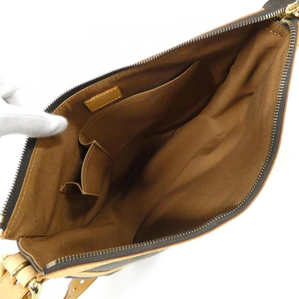 Louis Vuitton Shoulder Bags