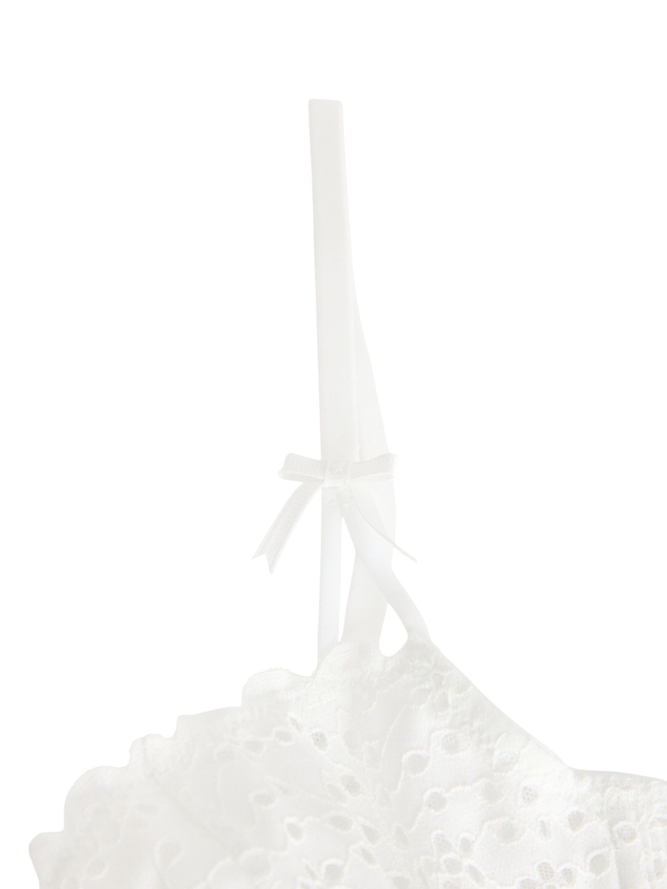 Uvatteret bh med broderie anglaise