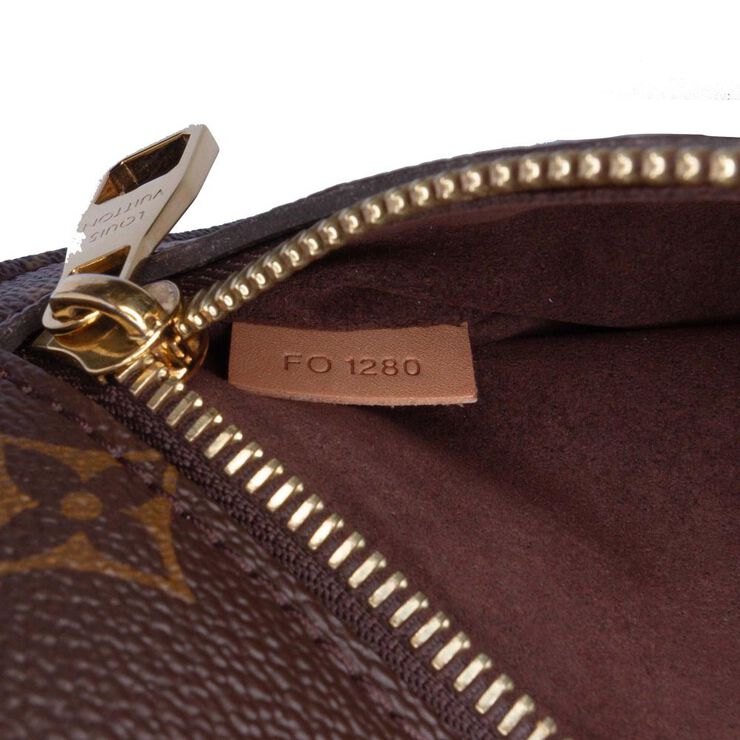 Louis Vuitton Pochette Métis