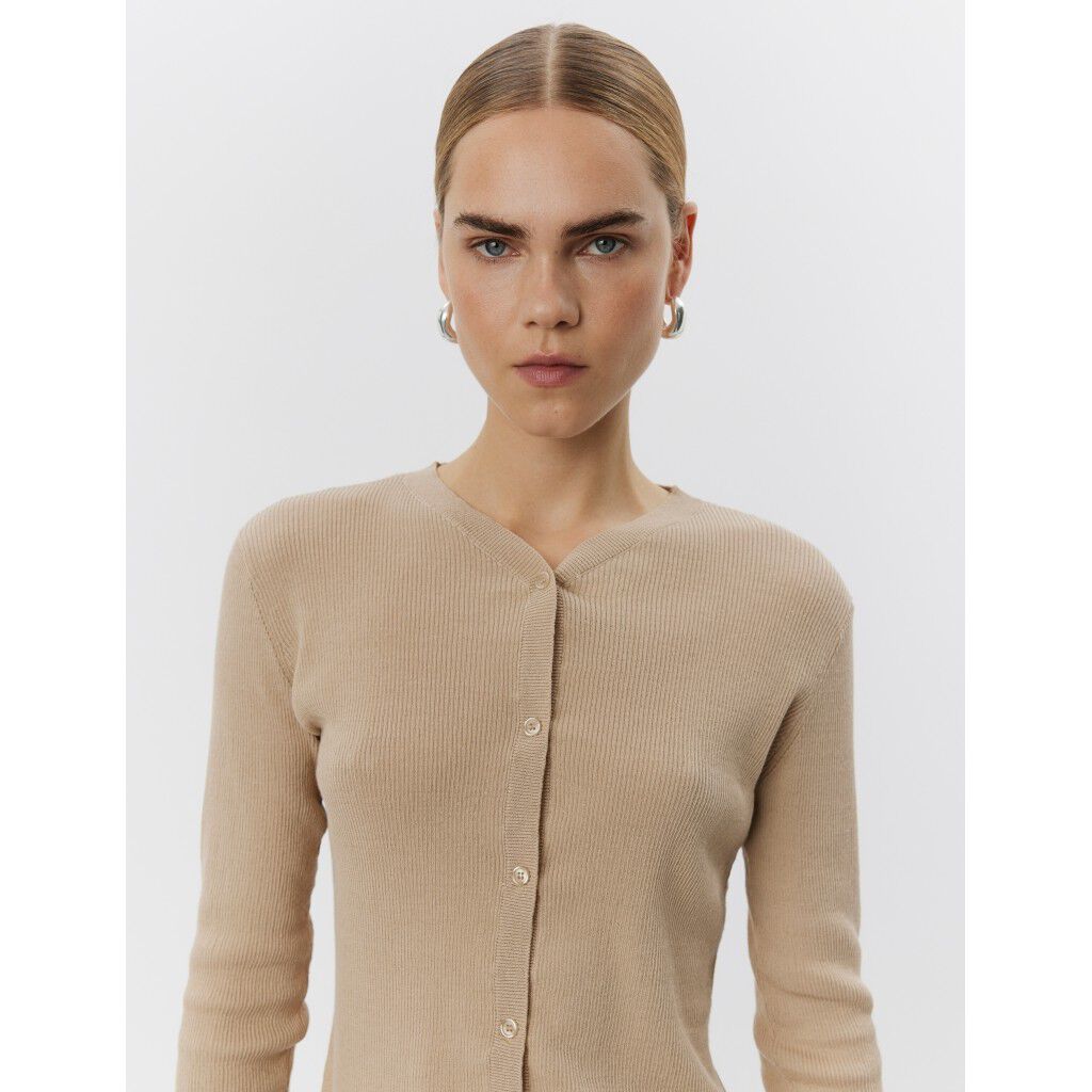 Briggs - Cotton Base