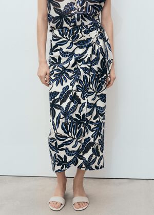 Printed skirt with knot detail