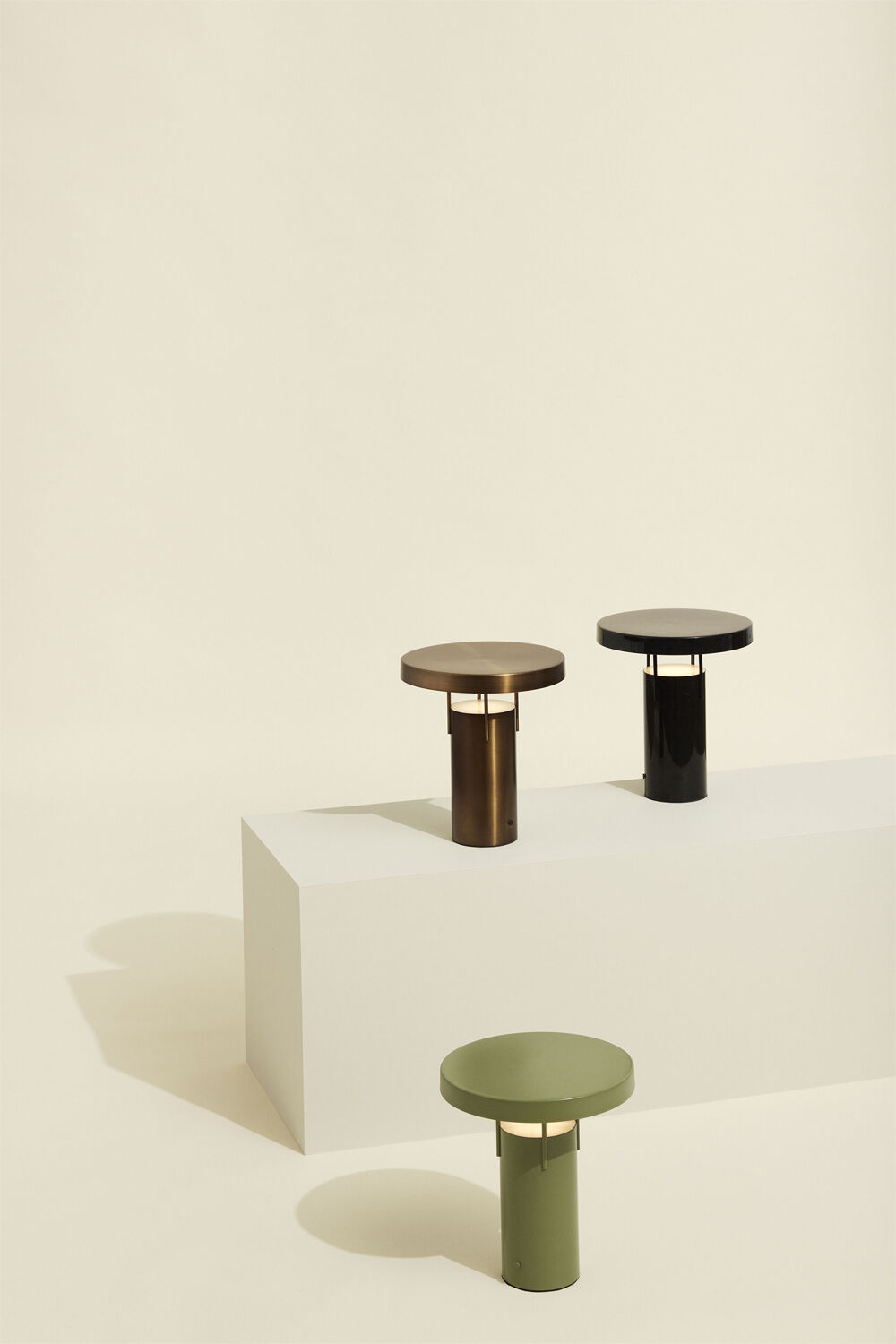 BringMe Table Lamp Burnished brass