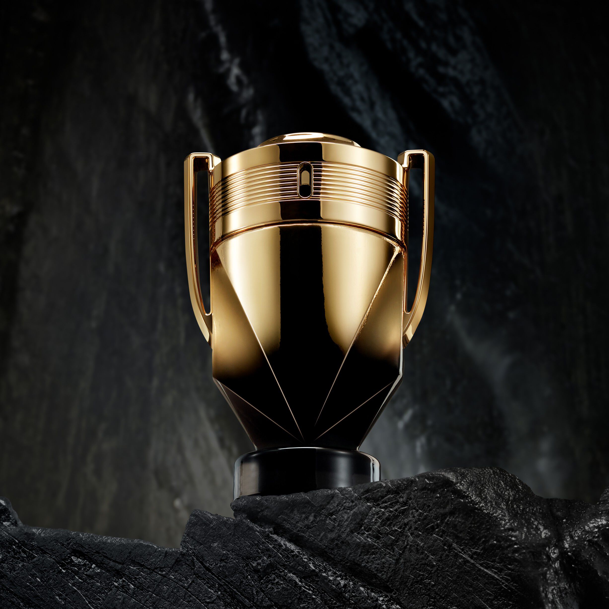 Invictus Elixir Eau de Parfum