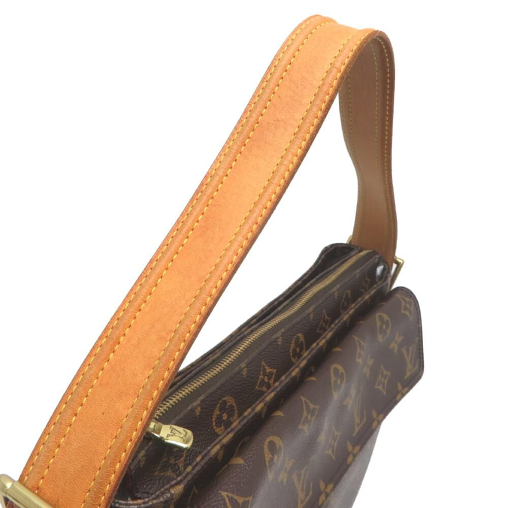 Louis Vuitton Shoulder Bags