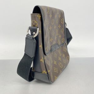 Louis Vuitton Shoulder Bags
