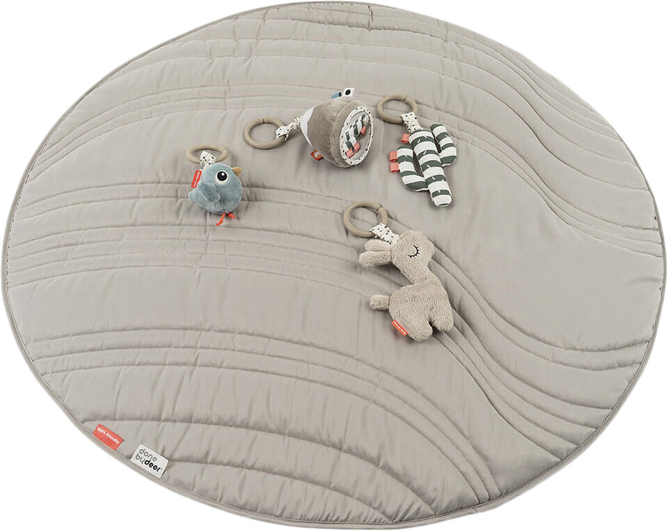 Aktivitets leget&aelig;ppe Lalee Sand